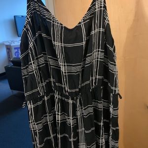 Plus size jumpsuit (w/belt)